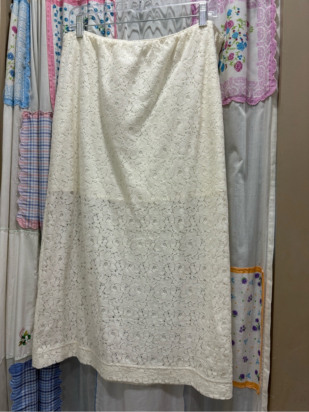 Old Navy Ivory Lace Midi Skirt